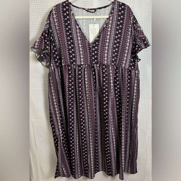 NWT 18/20 2X BloomChic Purple & Pink Ruffle Sleeve Floral Dress - Picture 1 of 7